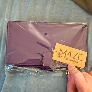 Purple Maze Exclusive‎ NWT Wallet